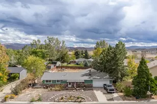 1193 Manhattan Way, Gardnerville, NV 89460 - Photo 4