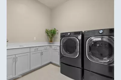 15026 Iron River Drive, Reno, NV 89521 - Photo 18