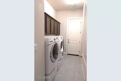 11043 Athabasca Drive, Reno, NV 89506 - Photo 14