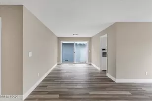 302 Royal Troon Dr, Dayton, NV 89403 - Photo 8