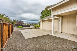 302 Royal Troon Dr, Dayton, NV 89403 - Photo 38