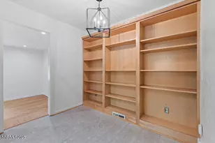 850 W 11th St, Reno, NV 89503 - Photo 10