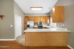 2120 Keystone Ave, Reno, NV 89503 - Photo 12