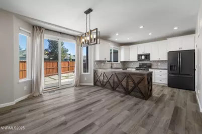 7510 Michaela Drive, Reno, NV 89511 - Photo 8