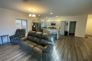 2525 Verona Dr, Fallon, NV 89406 - Photo 4