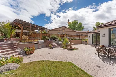 10110 Cavalry Circle, Reno, NV 89521 - Photo 12