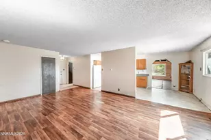 11890 Chesapeake Dr, Reno, NV 89506 - Photo 4