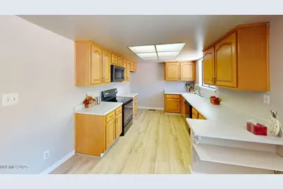 2345 Camelot Way, Reno, NV 89509 - Photo 6