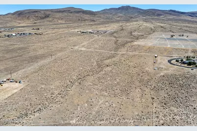 4810 Holmes Avenue, Silver Springs, NV 89429 - Photo 22