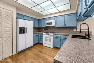 320 W Riverview Cir, Reno, NV 89509 - Photo 4
