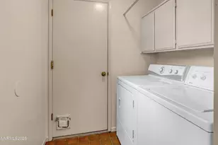 320 W Riverview Cir, Reno, NV 89509 - Photo 28