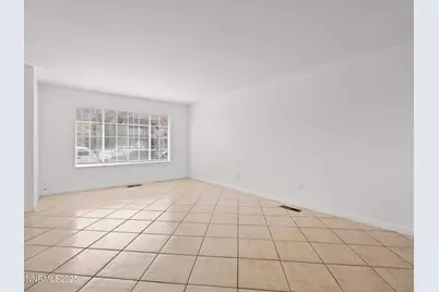 8031 Monterey Shores Drive, Reno, NV 89506 - Photo 10