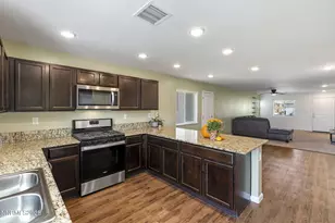 7709 Sandy Vly Dr, Reno, NV 89506 - Photo 14