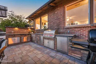 2360 Pioneer Drive, Reno, NV 89509 - Photo 10