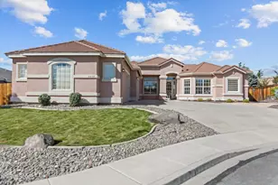 4450 Desert Vista Ct, Sparks, NV 89436 - Photo 6