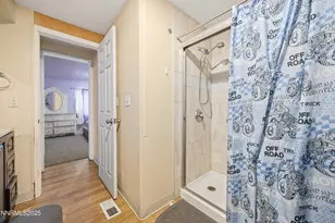 2735 Daffodil Wy, Reno, NV 89512 - Photo 18