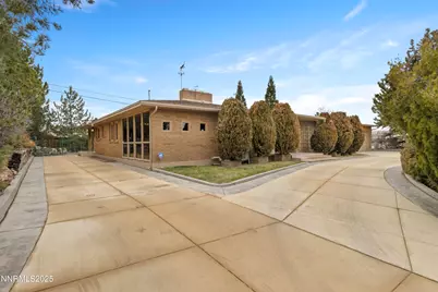 1885 Solari Drive, Reno, NV 89509 - Photo 36