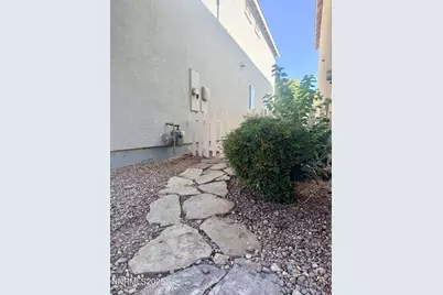 2040 Alamo Square Way, Reno, NV 89509 - Photo 26