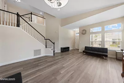 9920 Grand Falls Drive, Reno, NV 89506 - Photo 8