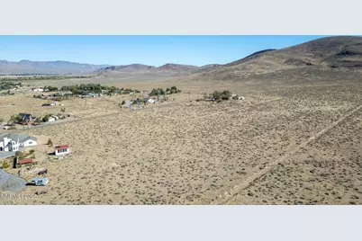 255 Como Lane, Dayton, NV 89403 - Photo 8