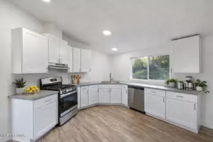 230 Medgar Ave, Reno, NV 89506 - Photo 14