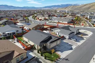 18828 Trinity Range Ct, Reno, NV 89508 - Photo 34