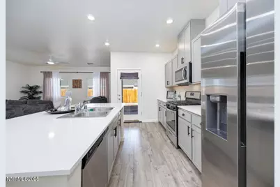 775 Karry Way, Fallon, NV 89406 - Photo 8