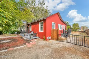 240 S Center St, Yerington, NV 89447 - Photo 4