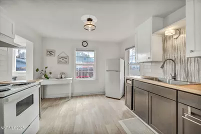 240 S Center Street, Yerington, NV 89447 - Photo 14