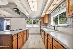 3370 Shawnee Cir, Reno, NV 89502 - Photo 18