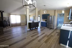 8 Northridge Dr, Yerington, NV 89447 - Photo 10