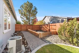 18119 Cherryleaf Ct, Reno, NV 89508 - Photo 12