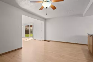 2541 Brentwood Dr, Carson City, NV 89701 - Photo 22