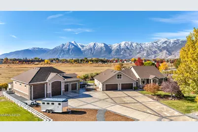 1058 Frieda Lane, Minden, NV 89423 - Photo 2
