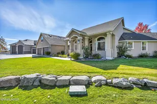 1058 Frieda Ln, Minden, NV 89423 - Photo 4