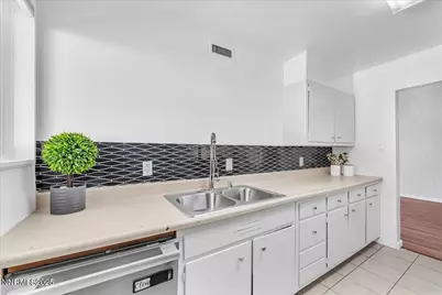 12123 Andes Street, Reno, NV 89506 - Photo 8