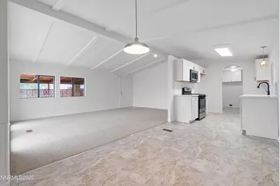 1025 Villa Way, Fernley, NV 89408 - Photo 12