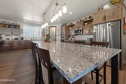 3900 Hackberry Street, Silver Springs, NV 89429 - Photo 6
