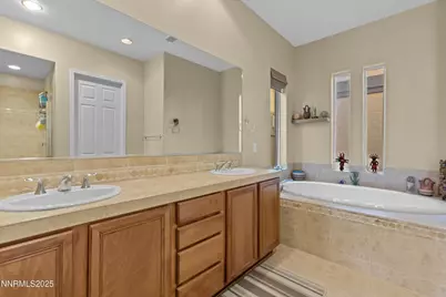 10900 Serratina Drive, Reno, NV 89521 - Photo 20
