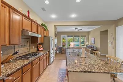 10900 Serratina Drive, Reno, NV 89521 - Photo 12