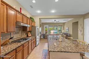 10900 Serratina Dr, Reno, NV 89521 - Photo 12