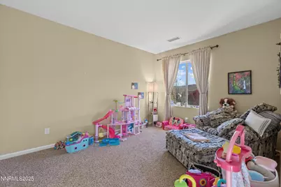 10900 Serratina Drive, Reno, NV 89521 - Photo 30