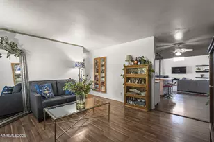 590 Colby Ln, Reno, NV 89506 - Photo 8