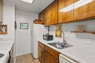 2955 Lakeside Dr, Reno, NV 89509 - Photo 14