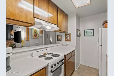 2955 Lakeside Drive #228, Reno, NV 89509 - Photo 12
