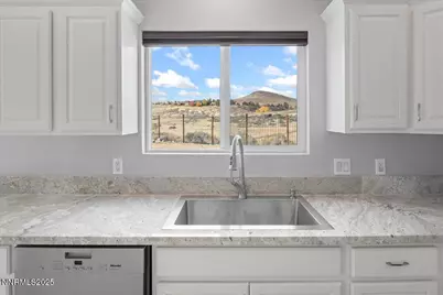 7350 Austin Creek Court, Reno, NV 89523 - Photo 14