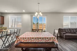 279 Granite Ct, Dayton, NV 89403 - Photo 8