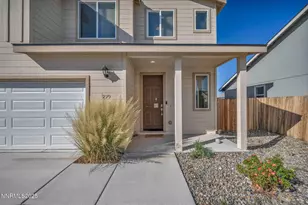 279 Granite Ct, Dayton, NV 89403 - Photo 2