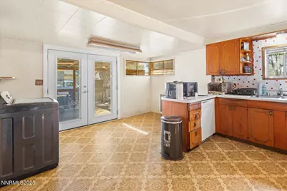 848 Rock Boulevard, Sparks, NV 89431 - Photo 10