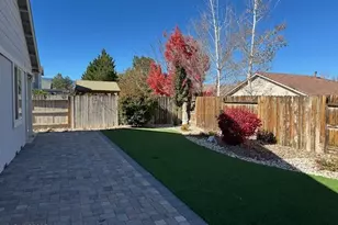 2185 Eagle Greens Dr, Reno, NV 89521 - Photo 18